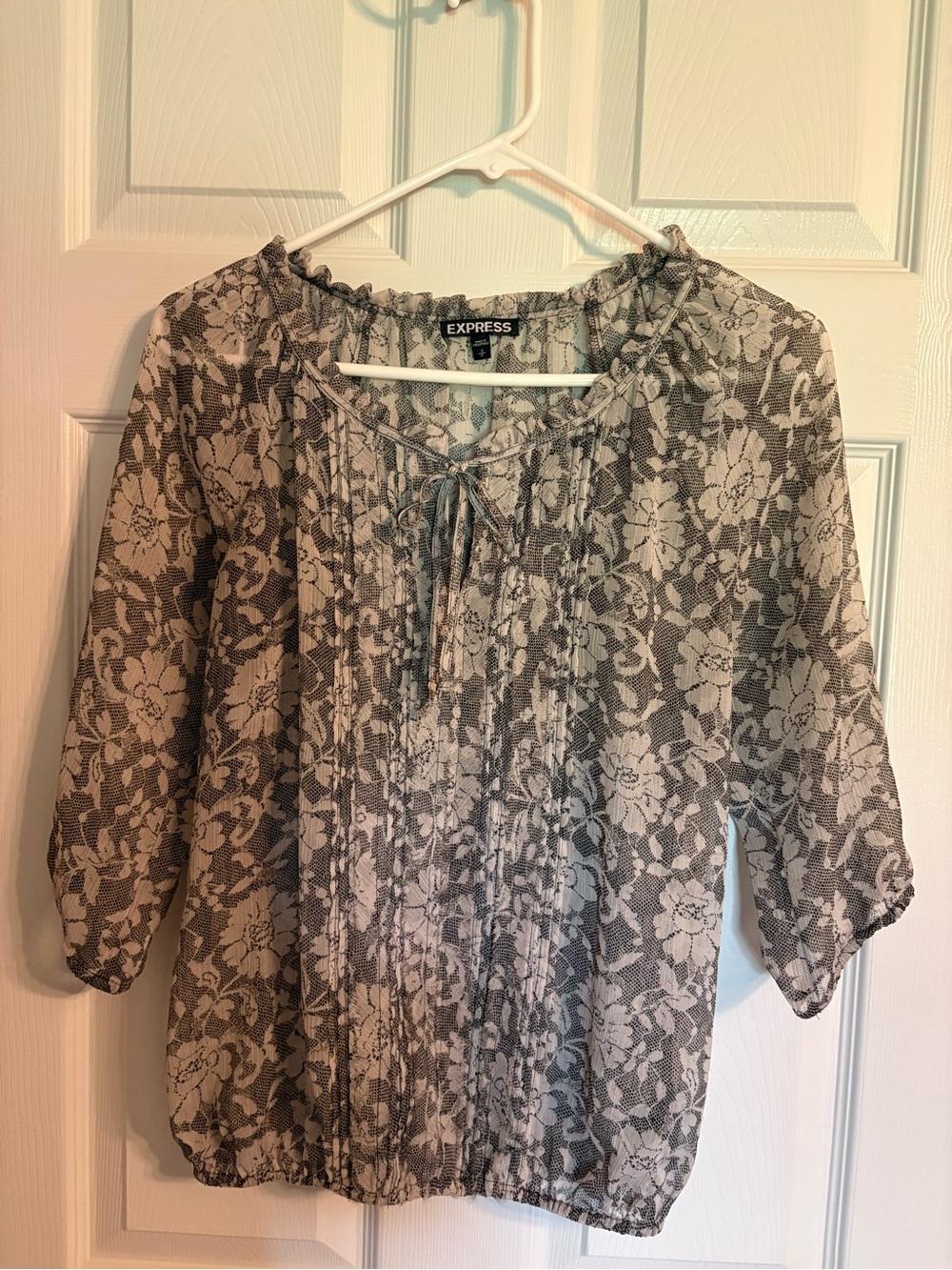 Express Gray and White Floral Lace-Print Peasant Top